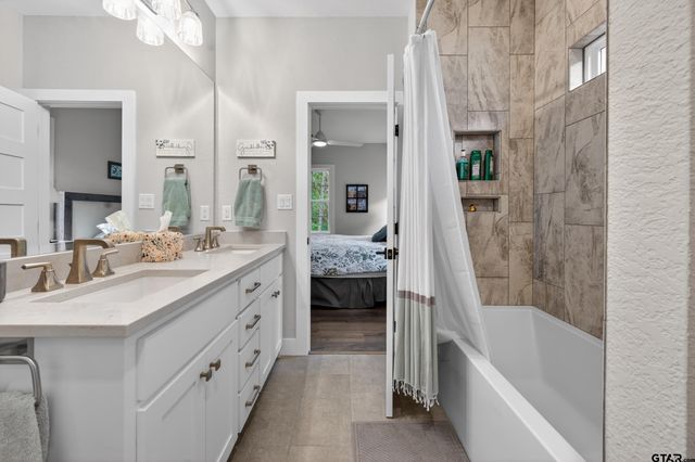 4747 Stonebridge Lane, Athens, TX 75751