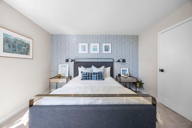 1007 41st St 334, Oakland, CA 94608