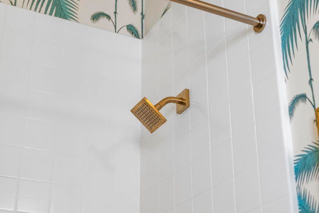 1007 41st St 334, Oakland, CA 94608