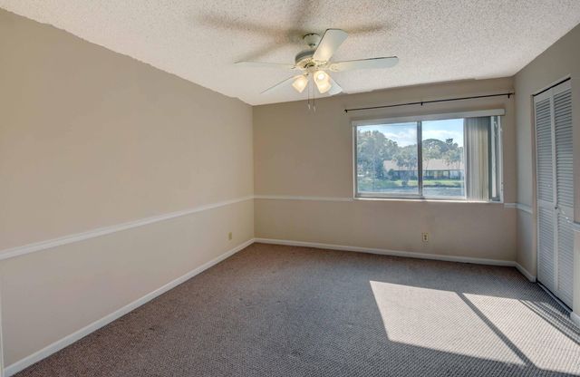 4850 Sable Pine Circle B2, West Palm Beach, FL 33417