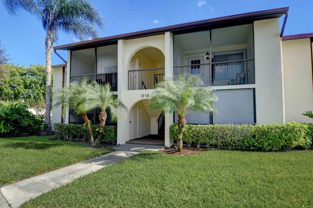 4850 Sable Pine Circle B2, West Palm Beach, FL 33417