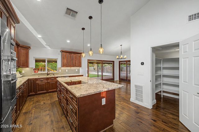 13653 N 69TH Drive, Peoria, AZ 85381