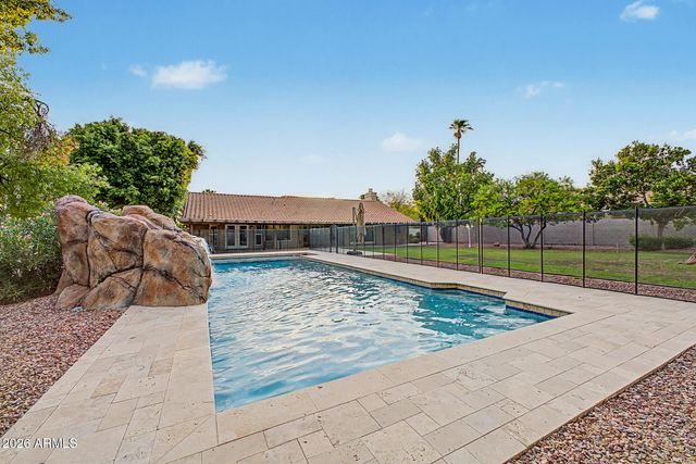 13653 N 69TH Drive, Peoria, AZ 85381