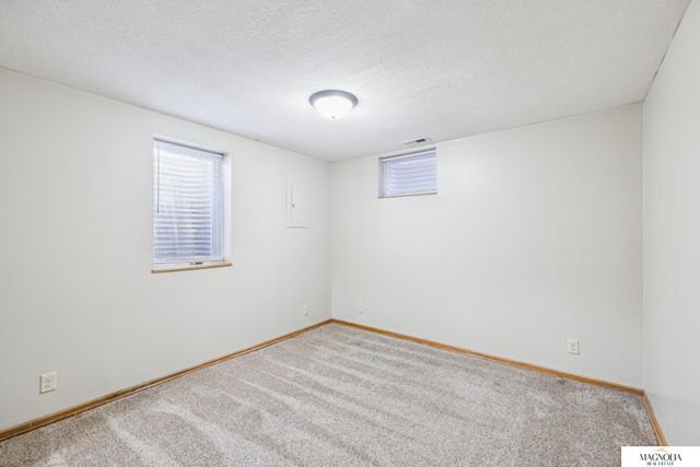 5904 Princess Margaret Drive, Lincoln, NE 68516