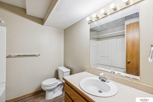 5904 Princess Margaret Drive, Lincoln, NE 68516