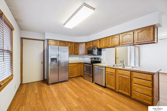 5904 Princess Margaret Drive, Lincoln, NE 68516