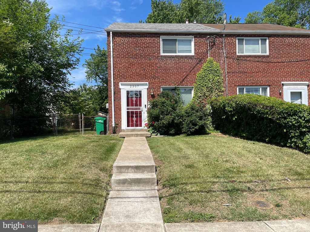 2307 WYNGATE RD, Suitland, MD 20746