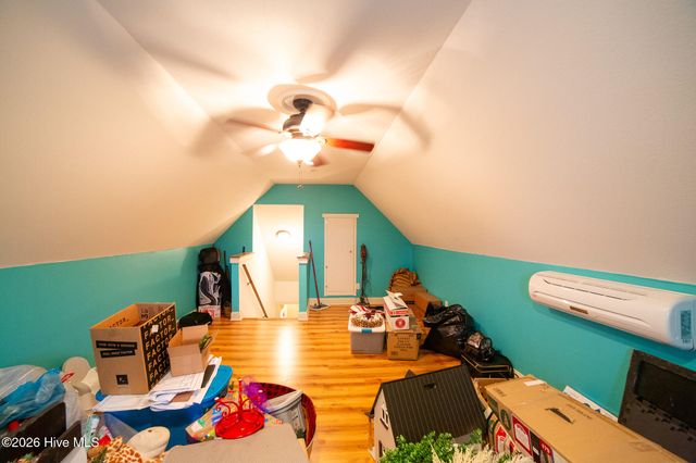 83 Barrow Drive, Whiteville, NC 28472