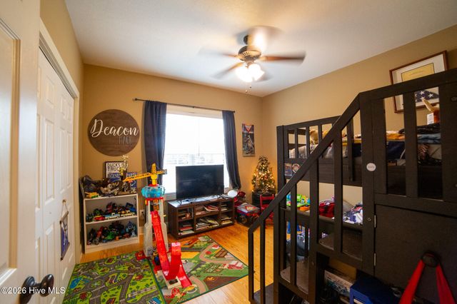 83 Barrow Drive, Whiteville, NC 28472