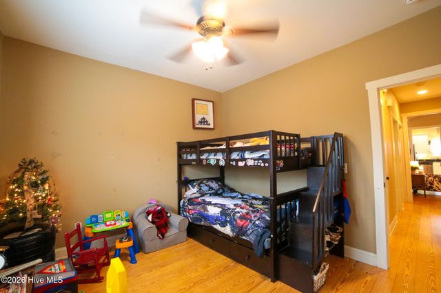 83 Barrow Drive, Whiteville, NC 28472