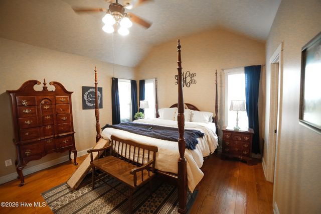 83 Barrow Drive, Whiteville, NC 28472