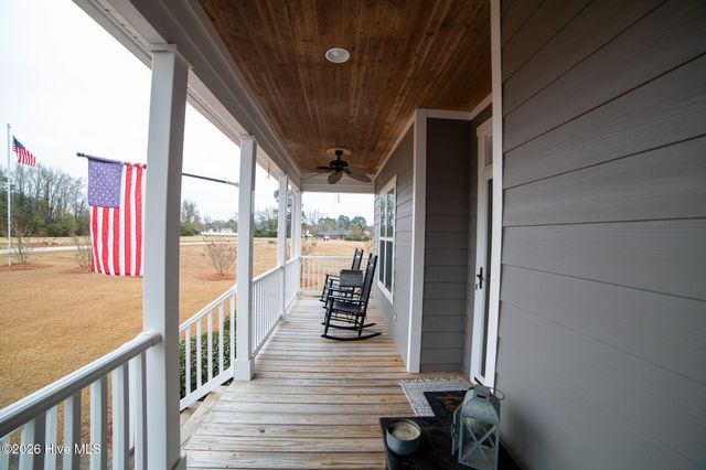 83 Barrow Drive, Whiteville, NC 28472