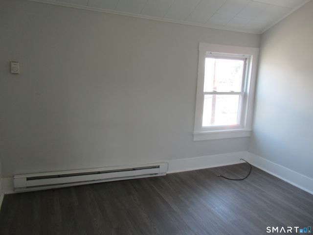 81 Jetland Street 3, Bridgeport, CT 06605
