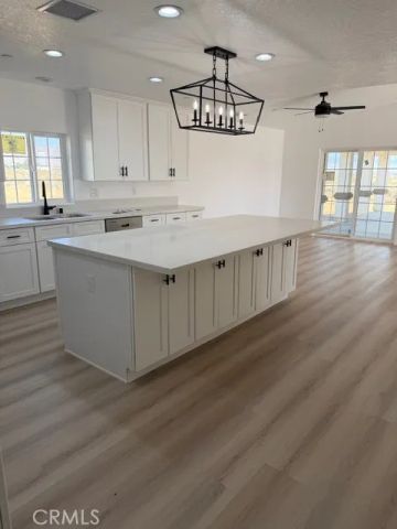 16925 Nanticoke, Apple Valley, CA 92307