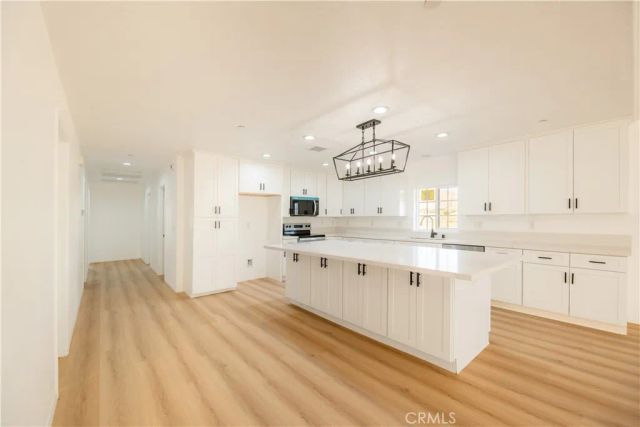 16925 Nanticoke, Apple Valley, CA 92307