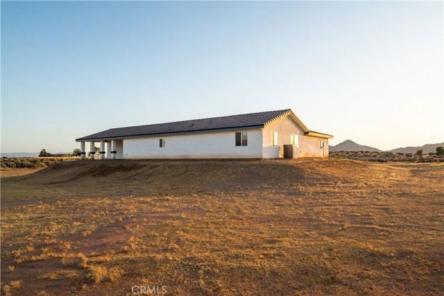 16925 Nanticoke, Apple Valley, CA 92307