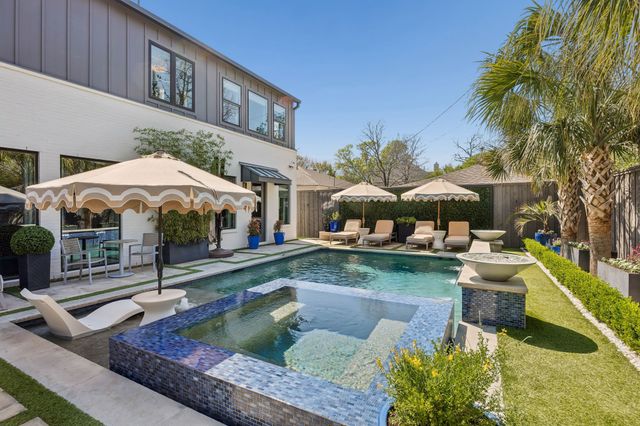 6231 Penrose Avenue, Dallas, TX 75214