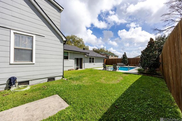 32565 Willow St, White Castle, LA 70788