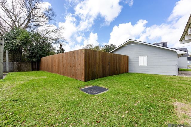 32565 Willow St, White Castle, LA 70788