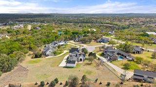 167 Vincas Shadow CT, Driftwood, TX 78619