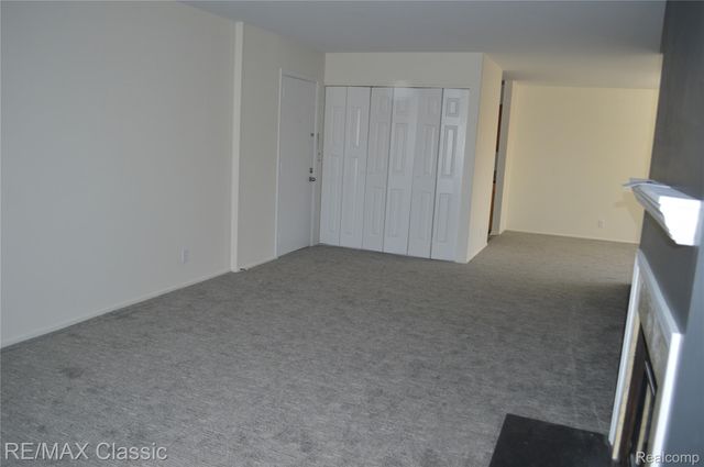 2142 Pauline, Ann Arbor, MI 48103