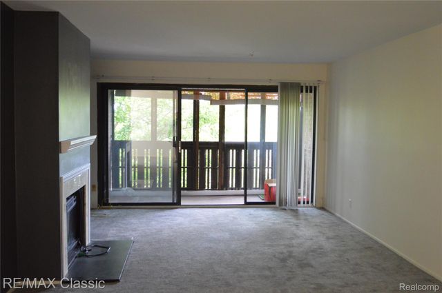 2142 Pauline, Ann Arbor, MI 48103