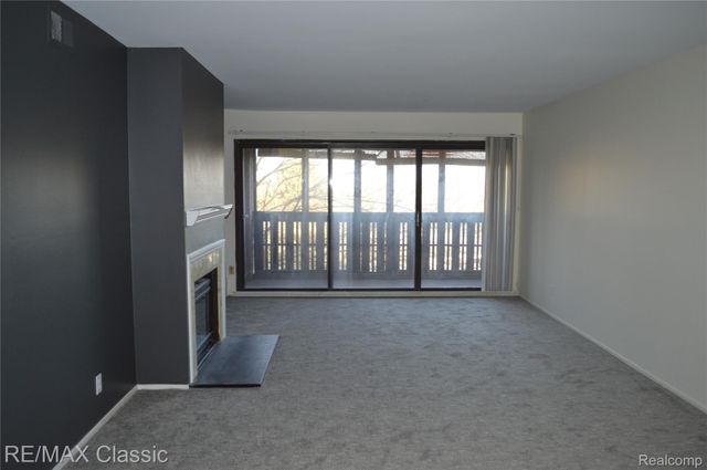 2142 Pauline, Ann Arbor, MI 48103