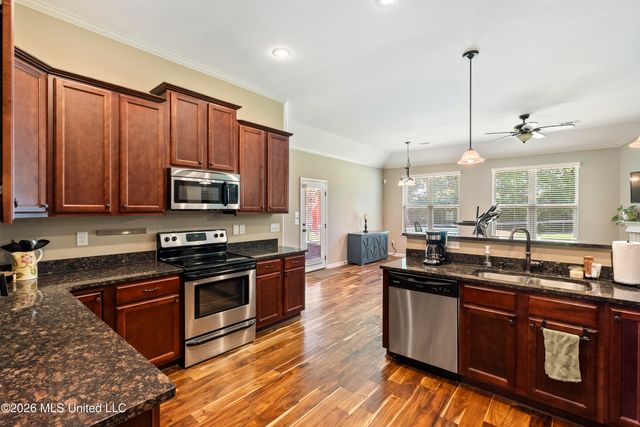 4189 Carolyn Mitchell Drive, Olive Branch, MS 38654