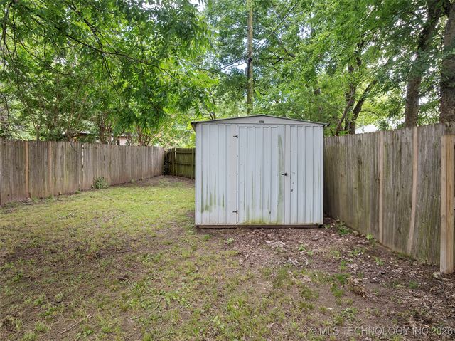 818 Northwest Boulevard, Ardmore, OK 73401