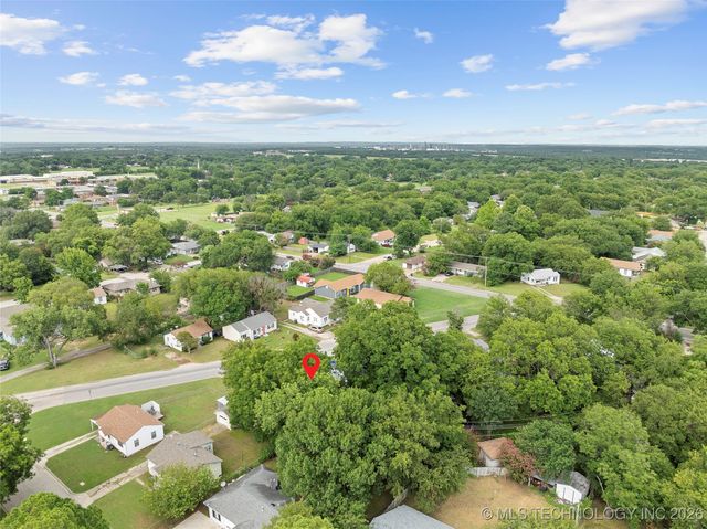 818 Northwest Boulevard, Ardmore, OK 73401