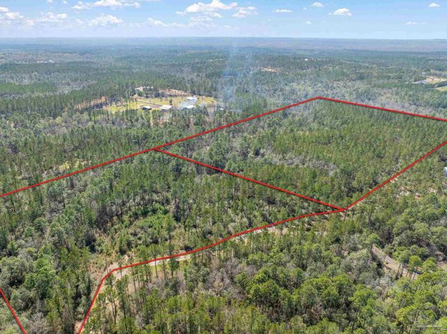 00042 Buffalo Creek Dr, Pace, FL 32571
