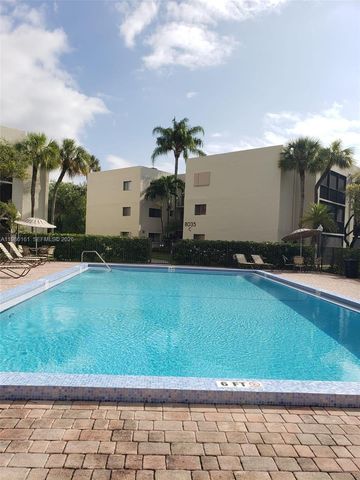 8025 SW 107th Ave 118, Miami, FL 33173