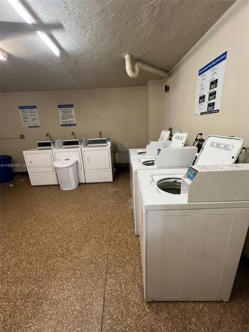 8025 SW 107th Ave 118, Miami, FL 33173