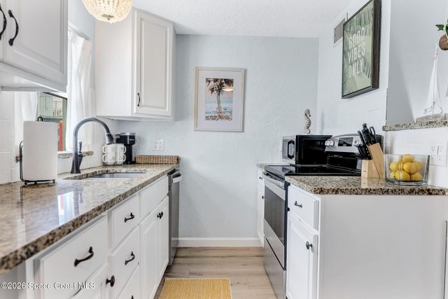 7605 Ridgewood Avenue 9, Cape Canaveral, FL 32920