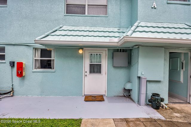 7605 Ridgewood Avenue 9, Cape Canaveral, FL 32920