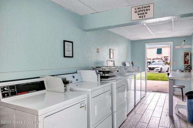 7605 Ridgewood Avenue 9, Cape Canaveral, FL 32920