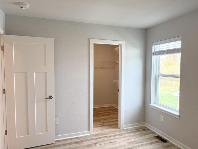 N161W21960 Daisy DRIVE, Jackson, WI 53037