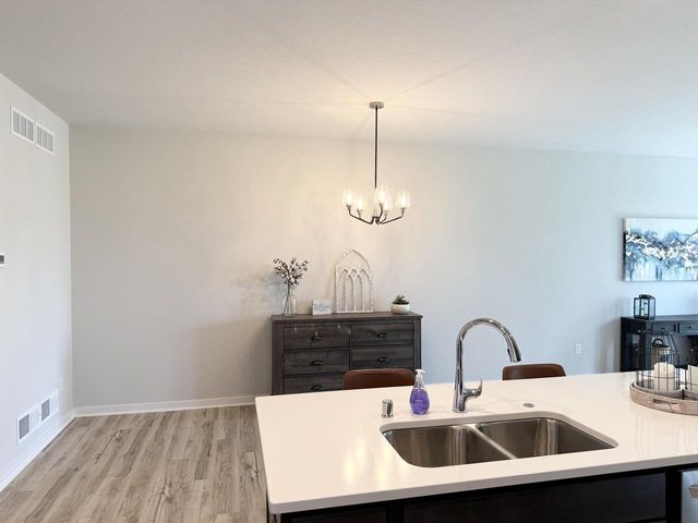 N161W21960 Daisy DRIVE, Jackson, WI 53037