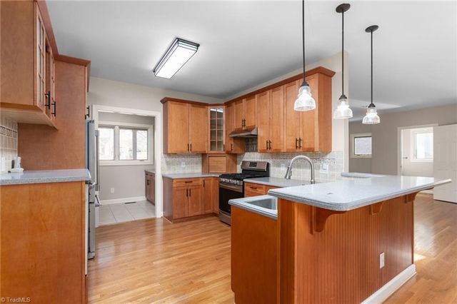 548 Little Creek Drive, Graham, NC 27253