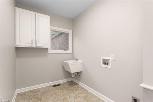 548 Little Creek Drive, Graham, NC 27253