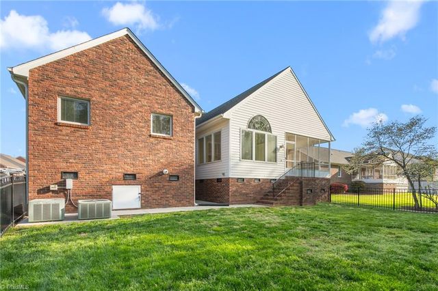 548 Little Creek Drive, Graham, NC 27253