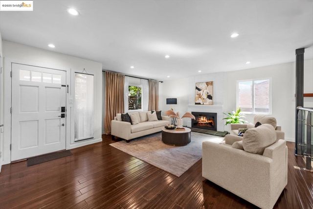 3209 Guido ST, Oakland, CA 94602