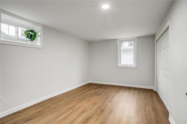 12305 E 52nd Terrace, Kansas City, MO 64133