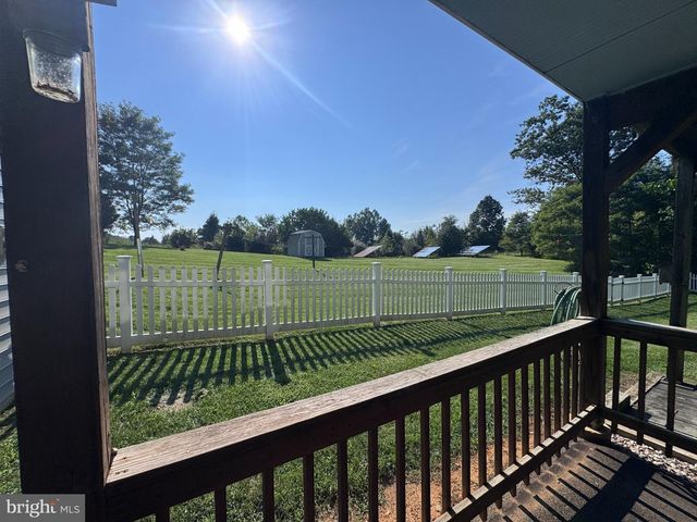 365 LEISURE WAY, Shepherdstown, WV 25443