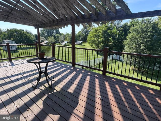 365 LEISURE WAY, Shepherdstown, WV 25443