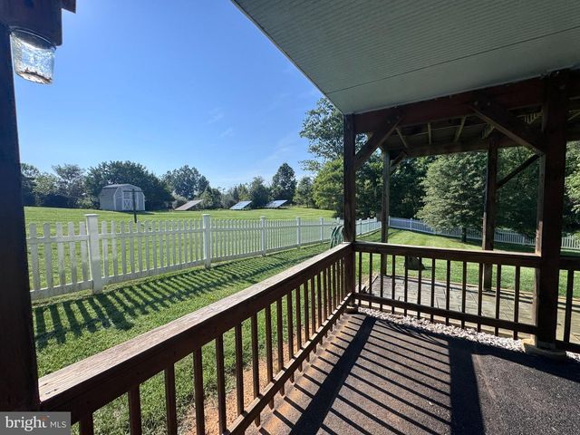 365 LEISURE WAY, Shepherdstown, WV 25443
