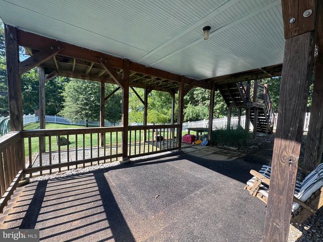 365 LEISURE WAY, Shepherdstown, WV 25443