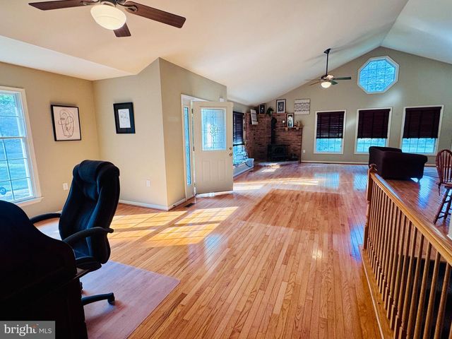 365 LEISURE WAY, Shepherdstown, WV 25443