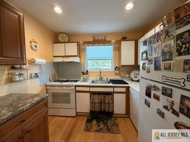 289 Main Street 4D, Spotswood, NJ 08884