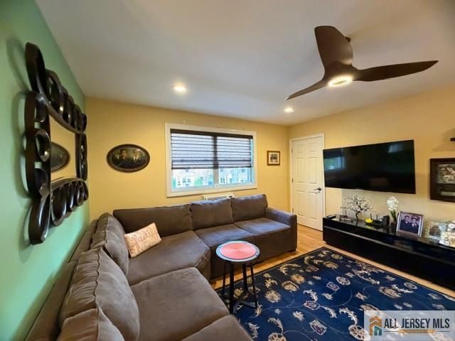 289 Main Street 4D, Spotswood, NJ 08884